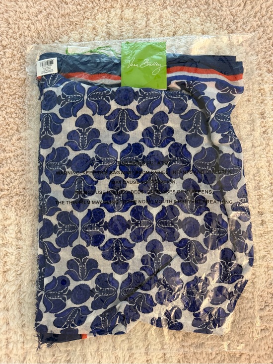 Vera Bradley Accessories - NWT Vera Bradley Soft Fringe Scarf Cobalt Tile Retired Blue $38